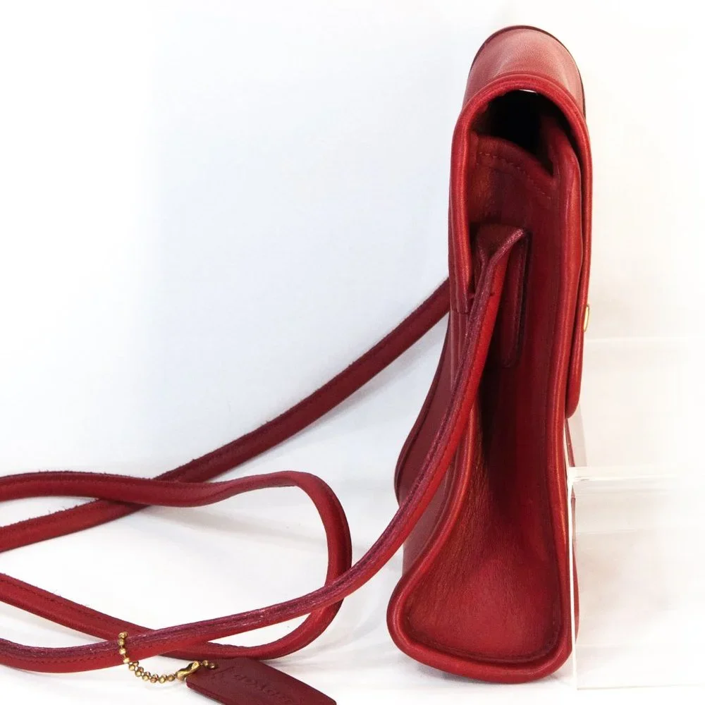 Coach Vintage Red Scooter Swing Pack (L5D 9893) - Picture 4 of 10